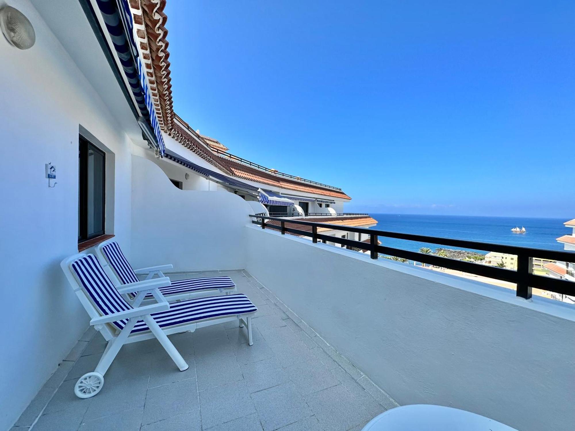 Appartement Sunshine Playa Arena à Puerto de Santiago  Extérieur photo