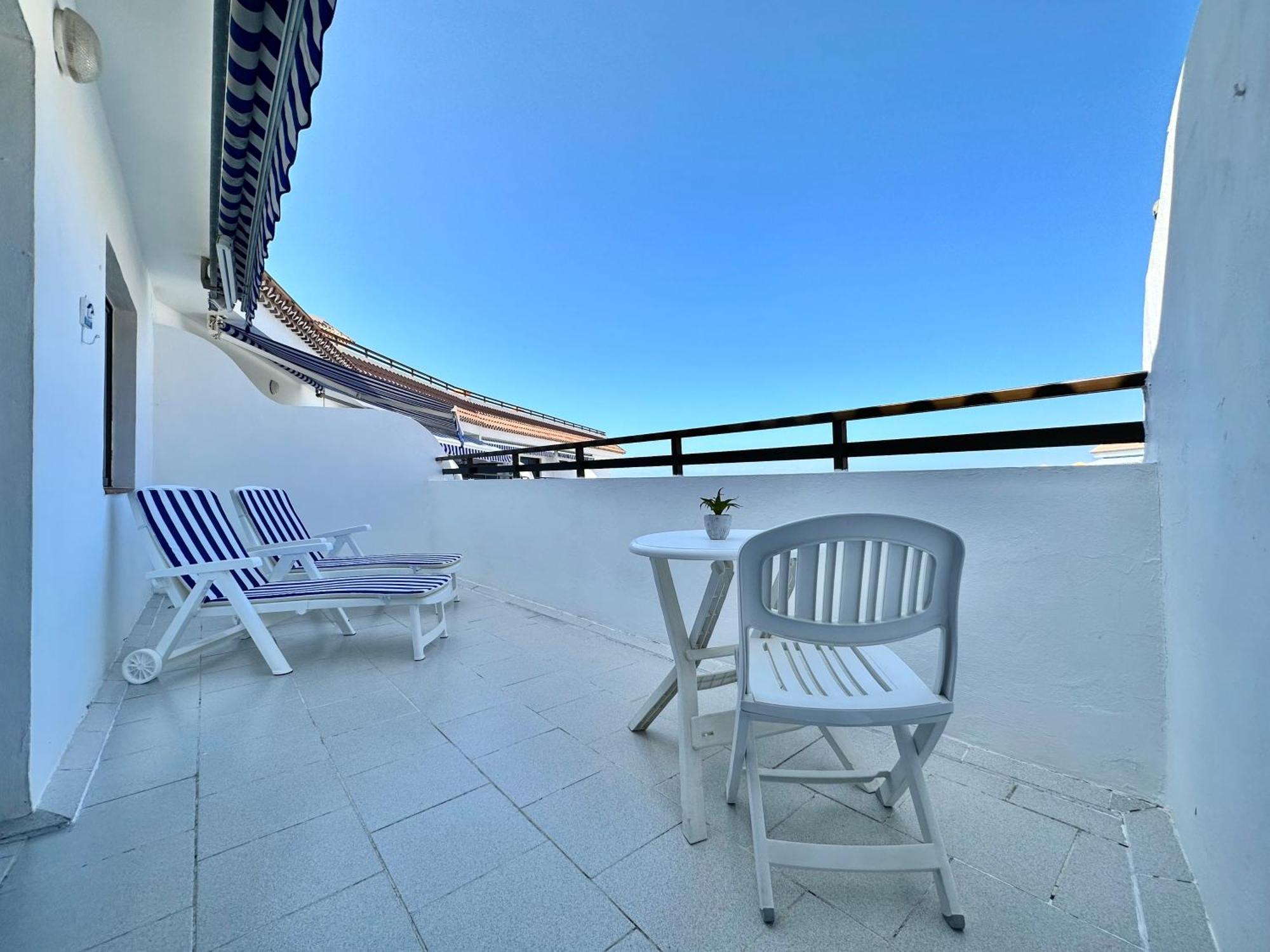 Appartement Sunshine Playa Arena à Puerto de Santiago  Extérieur photo