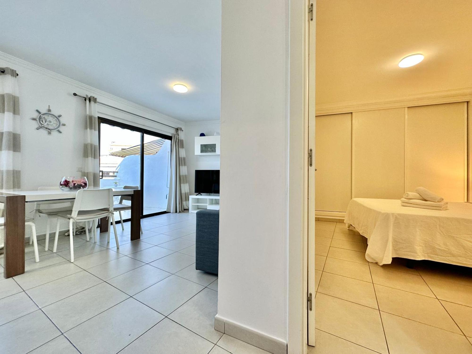 Appartement Sunshine Playa Arena à Puerto de Santiago  Extérieur photo